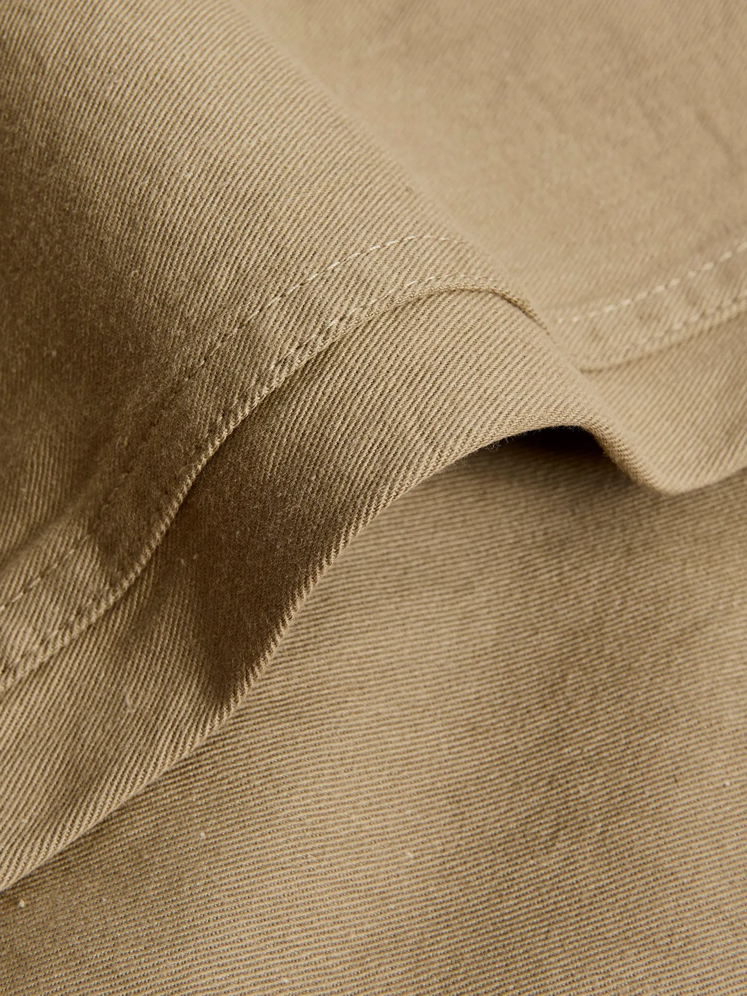 9.5oz Selvedge Chino in Khaki Beige