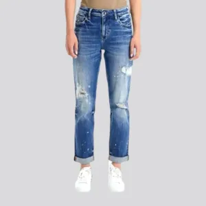 Highly-stretchy distressed jeans for ladies