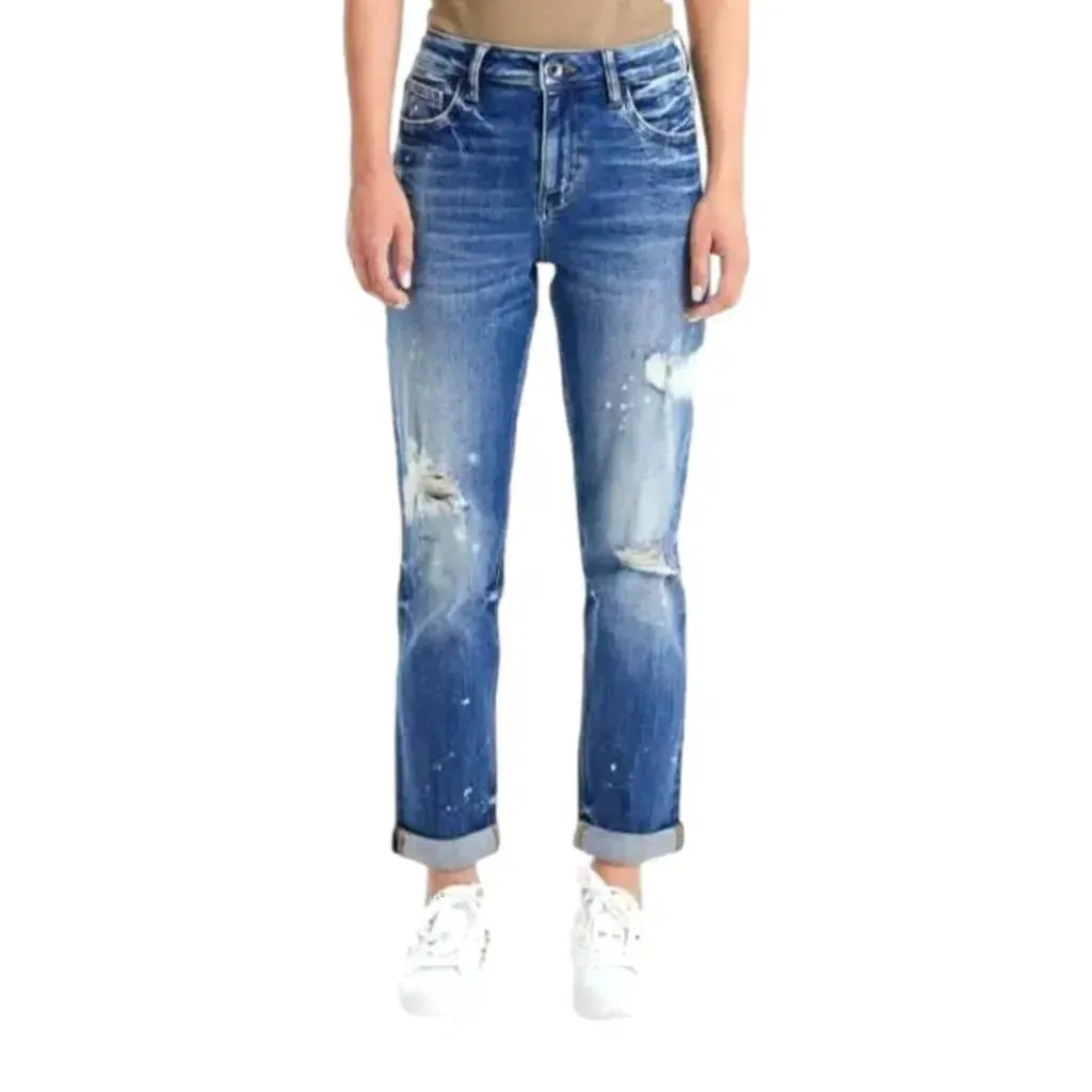 Highly-stretchy distressed jeans for ladies