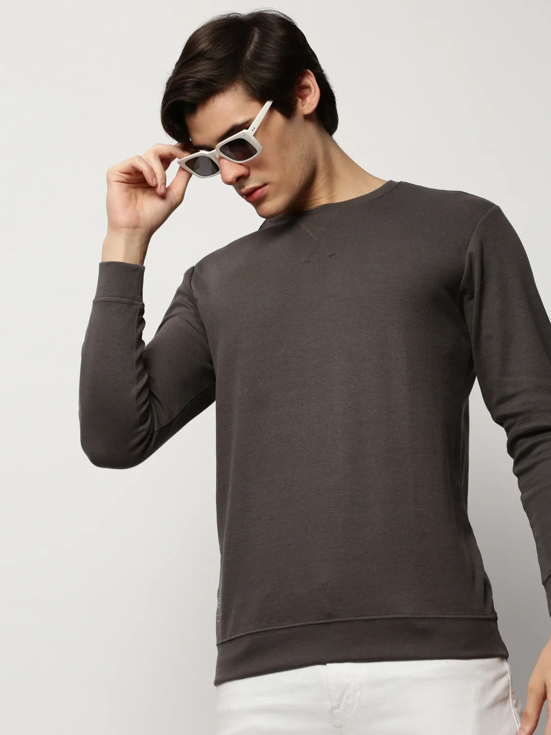 Men Grey Solid Casual Sweatshirts