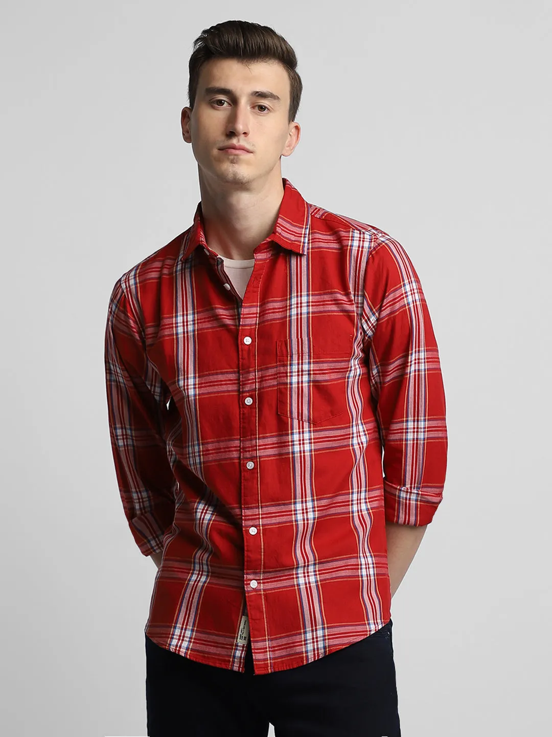 Men's Regular Collar Slim Fit Checks Red Casual Shirts