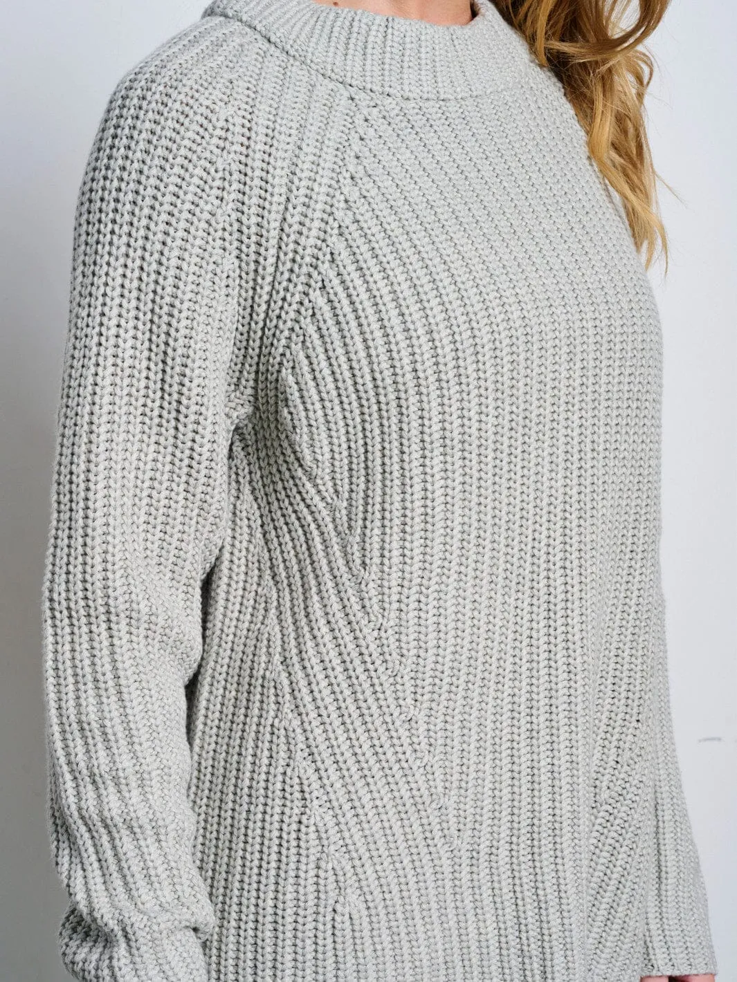 Women's Long Sleeve Knitted Sweater