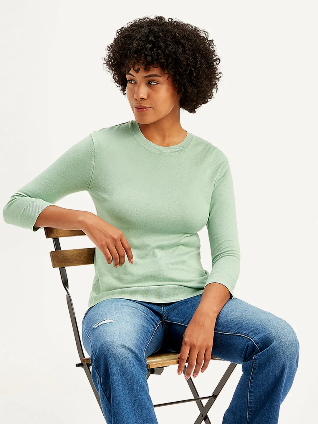 Women's Solid Green Crew Neck Sweater